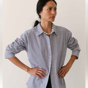 DONNI. Womens Navy and White Classic Striped Shirt size S